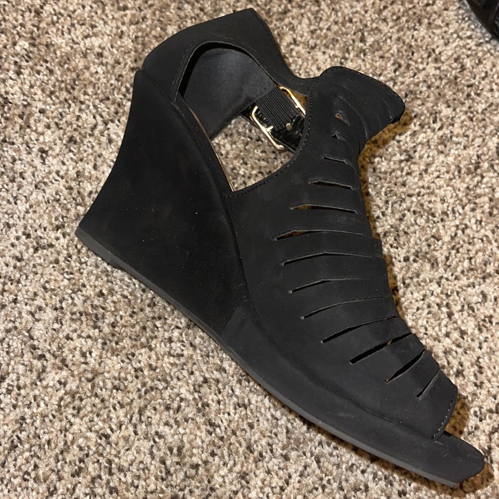 Wedges - Picture 3 of 4